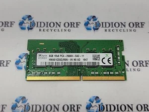 Portátil Sk hynix 8 GB DDR4 RAM 2666 MHz 1rx8 HMA81GS6DJR8N-VK, SKU 12988 - Imagen 1 de 1
