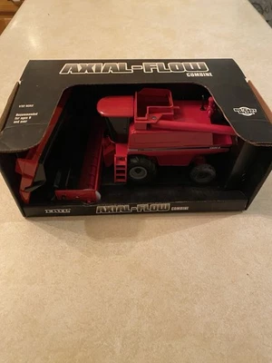 1/32 Case IH 2188 Axial-Flow Combine With Both Heads NIB! - Image 1 of 4
