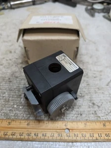 UHING KI3-15-6MCR / KI3156MCR PRE OWNED IN BOX - Picture 1 of 9