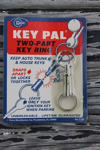 Vintage KEY-PAL OLD KEY CHAIN TWO PART USA made gm ford chevy dodge ring nos