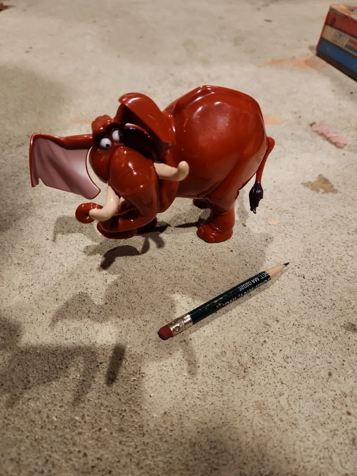 Figura de acción 1999 Tantor el elefante 6,25" McDonald's Disney Tarzán Foto 1 de 3