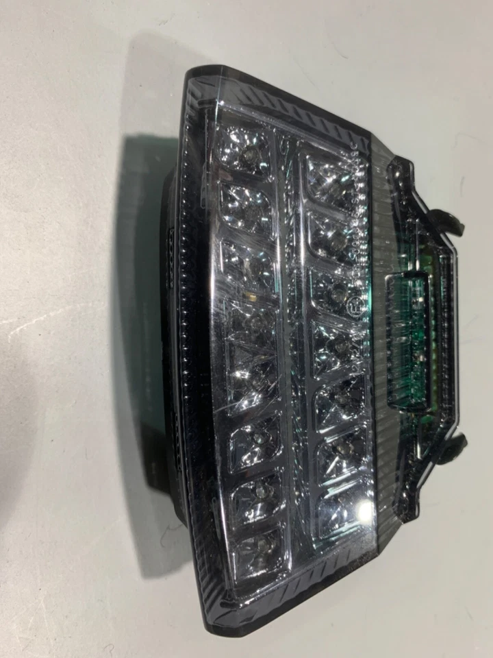 NEW GENUINE KAWASAKI ZX10R REAR LED BRAKE LIGHT WITH INDICATORS  - Image 1 of 1