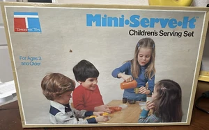 Vintage 1979 Tupperware Mini-Serve It Set Children's Toys Original Box Complete - Picture 1 of 22