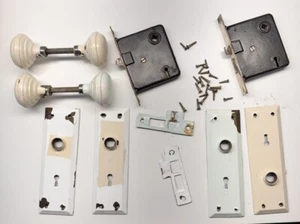 Vintage Brass 2 Mortise Lock Set Backplates Knobs No Keys - Picture 1 of 3