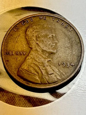 1934 ERROR LAMINATION Lincoln Wheat Cent Coin w/ Pc. of Planchet - Image 1 of 2