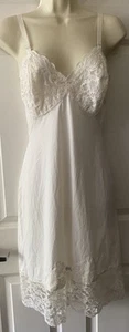 Vintage Gossard Artemis Full Slip Women Size 34 Ivory Nylon Nightgown Dress - Picture 1 of 9