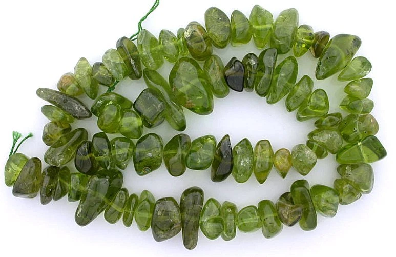 8mm to 10mm Large Mixed Green Arizona Peridot Nugget Chip Bead 15" Strand - Image 1 of 1
