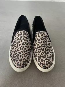Faith Größe 5 Slipper Freizeitschuhe rosa Animalprint Stoff einmal getragen guter Zustand - Bild 1 von 11
