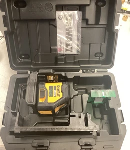 DEWALT 20V Green Cross Line Laser Level (Tool-Only) (DCLE34021) - Picture 1 of 6