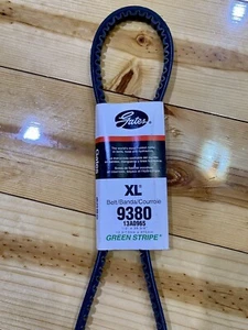 Correa de transmisión de accesorios Gates 9380 XL genuina - correa en V de alta capacidad a rayas verdes - Imagen 1 de 1