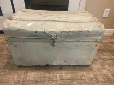Baúl industrial de metal vintage grande DESDE Australia 29 X 18 X 21 Foto 1 de 4