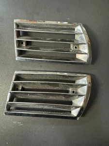 911 F  Huppengitter L+R Original - Bild 1 von 2