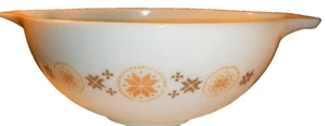Pyrex Town & Country Pattern 4 Qt. Cinderella Style Mixing Bowl - Picture 1 of 10