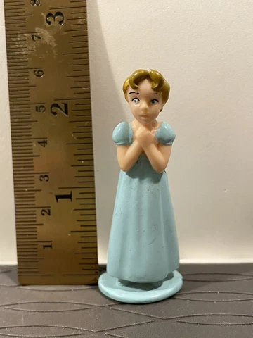 vintage Disney Peter Pan Wendy Neverland  PVC cake topper toy figure Cover