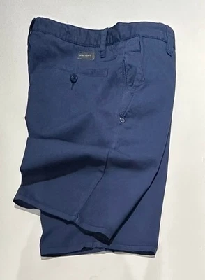 Hugo Boss Men’s Slim fit Casual Chino shorts (Indigo)       RRP £118 - Image 1 of 4