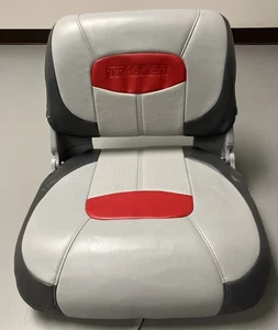 ASIENTO DE PESCA PLEGABLE TRACKER GRIS/ROJO OEM 2015 Bass Chair Barco - Imagen 1 de 18
