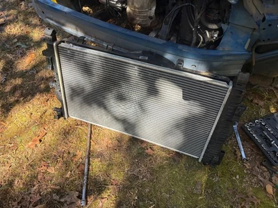 Radiador usado se adapta a: Chevrolet Cruze 2012 grado A Foto 1 de 2
