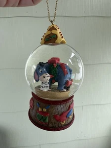Vintage Disney Christmas Winnie the Pooh Eeyore Snowglobe Ornament 2000 - Picture 1 of 11