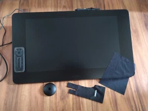 Wacom Cintiq Pro 24 Touch Grafiktablett mit Bildschirm - Bild 1 von 6