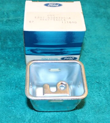 1983-1988 Ford Thunderbird T/C Cougar Xr7 NOS CONSOLE PANEL ASH TRAY RECEPTACLE - Image 1 of 3