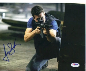 Foto autógrafa Jon Seda Chicago PD 12 Monkey Primal Fear 8x10 PSA ADN certificado de autenticidad db-35 - Imagen 1 de 4