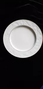 Noritake HALLS OF IVY Luncheon/Salad Plate - Picture 1 of 4