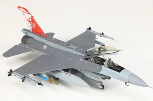 JC Wings 1/72 F-16D Fighting Falcon USAF 56th OG, 425th FS Black Widows - Picture 1 of 2