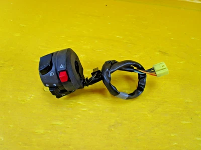 08 09 2008 2009 SUZUKI GSXR 600 750 FARO IZQUIERDO INTERRUPTOR SEÑAL INTERMITENTE BOCINA Foto 1 de 4