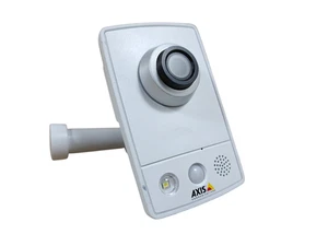 Axis M1054 720p HD Compact Indoor Fixed Network Security Camera - Picture 1 of 5
