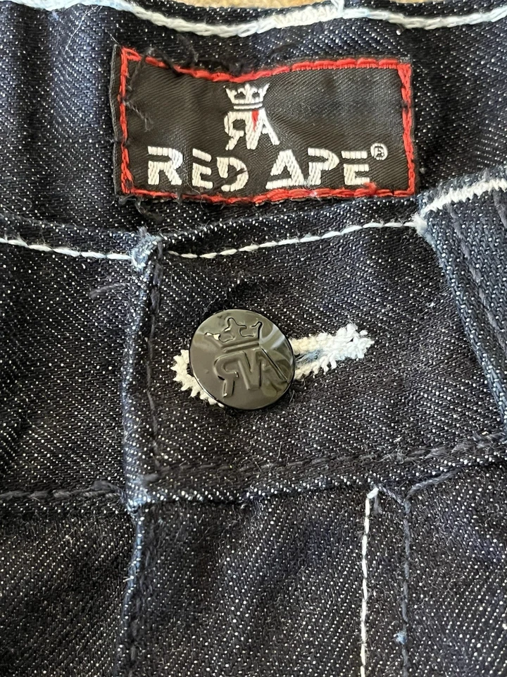 Винтажный Y2K красный обезьяны джинсовой ткани Jean шорты мешковатые вышитые карманы размер 32 - Изображение 1 из 4