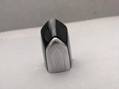 Tapa de bloqueo de puerta delantera izquierda del lado del conductor OEM 2013-2019 Cadillac XTS XT4 XT5 Foto 1 de 4