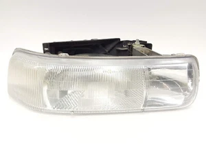 1999-2002 Silverado OEM Front Head Light / Lamp Headlight PASSENGER SIDE - Picture 1 of 7