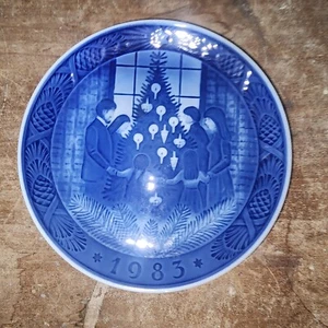 ROYAL COPENHAGEN 1983 Merry Christmas Sammelteller blau Dänemark - Bild 1 von 2