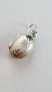 Tiny Sterling Silver Charm or Pendant Oval Etched Photo Holder 0.64" FREE SHIP - Picture 1 of 4