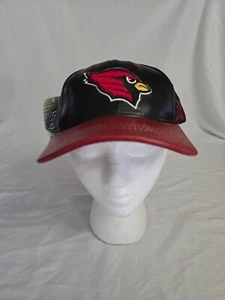NWT Arizona Cardinals Vintage Todo de cuero Negro/Rojo Strapback Hecho en EE. UU. - Imagen 1 de 7
