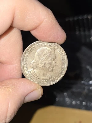 1893 Columbian Exposition Half Dollar 90% Silver Commemorative Coin Nice Detail! - Image 1 of 2