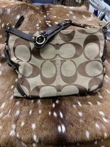 Coach - Carly - Signature Tan Beige Shoulder Bag Purse No. J0749-11648 - Picture 1 of 5
