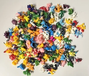 Pokémon Mini Figures Characters Action Figures Gumball Toys Huge Lot! - Picture 1 of 5