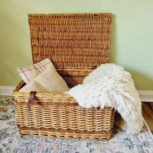 Very Large XXL Vintage Hamper Wicker Basket Storage Rope Handles Table Fortnum - Picture 1 of 13
