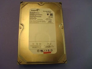 Seagate Barracuda 7200.10 ST3320820AS SATA 320GB Hard Drive 9BJ13G-621 - Picture 1 of 2