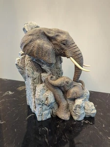 Martha Carey The Herd Elephants Pride and Joy 3210 - Signed 389/5000 - Picture 1 of 12