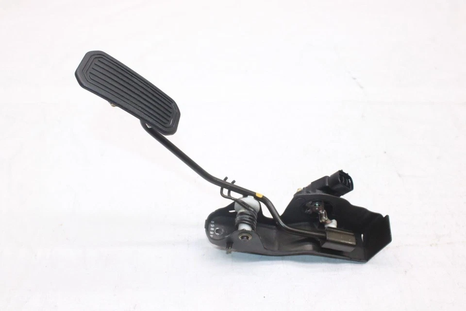 2002 LEXUS SC430 Z40 CONV #406 气体加速器踏板 — 第 1/4 张图片