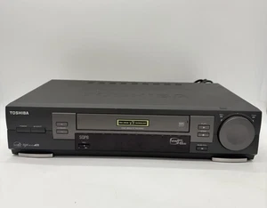 Toshiba Videoregistratore Lettore Hi Fi M-707 Serie Sei Testine Senza Telecomando - Testato - Foto 1 di 2