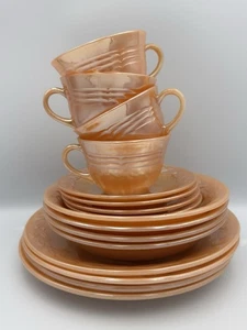 Set 16 piatti vintage Fire King Peach Luster piattini tazze piatti ciotole - Foto 1 di 17