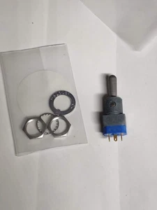 LOT 2Pcs OTTO TE-11151 Mini Toggle Switches (ON) OFF (ON) 1 Pole MS90310-271 - Picture 1 of 8