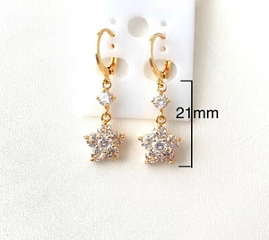 Pendientes colgantes de acero inoxidable amarillo con cristal. - Imagen 1 de 2