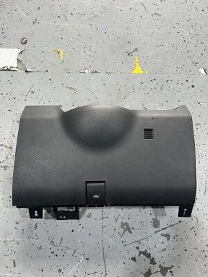 RAM 1500 TABLERO LADO IZQUIERDO RODILLERA TAPICERÍA PANEL OEM 2013 - 2015 Foto 1 de 4