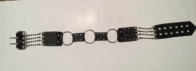 Винтажный 47-дюймовый сверхпрочный кожаный ремень с шипами. Одежда для губ Rock Star - Изображение 1 из 4