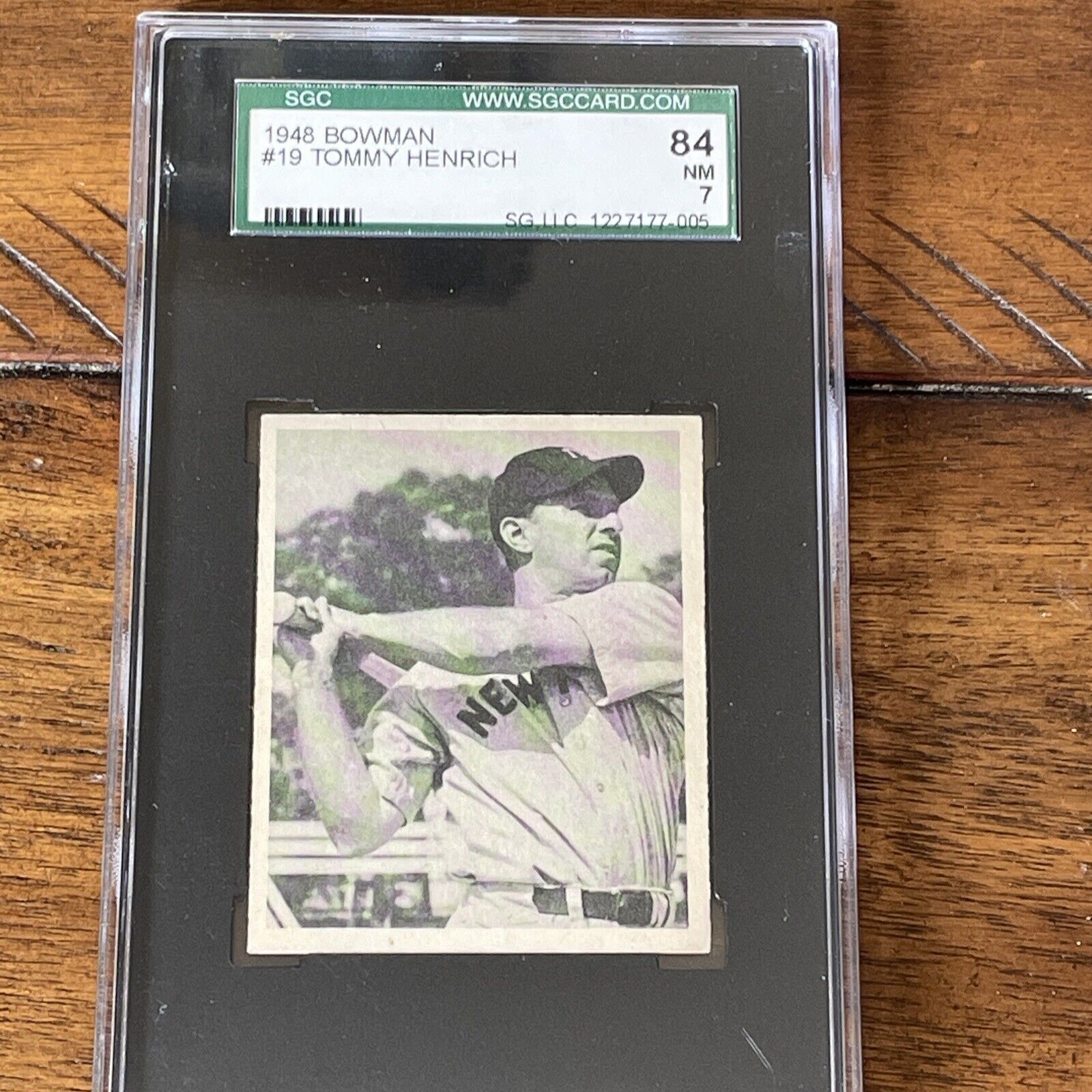 1948 Bowman #19 Tommy Henrich New York Yankees SGC 7