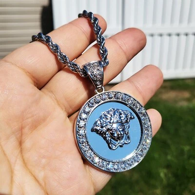 Colar corrente corda 30" pingente medusa zircônia cúbica banhado a prata gelada hip hop - Imagem 1 de 3